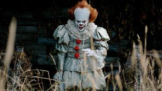 Bill Skarsgård as Pennywise in It (2017)